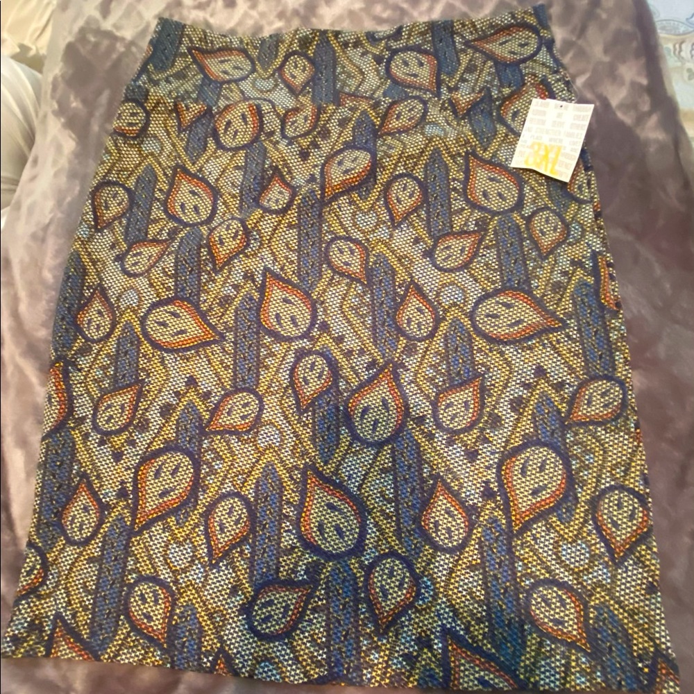 ✨ 2/$15 NWT LuLaRoe Cassie Pencil Skirt.  Size 3X.